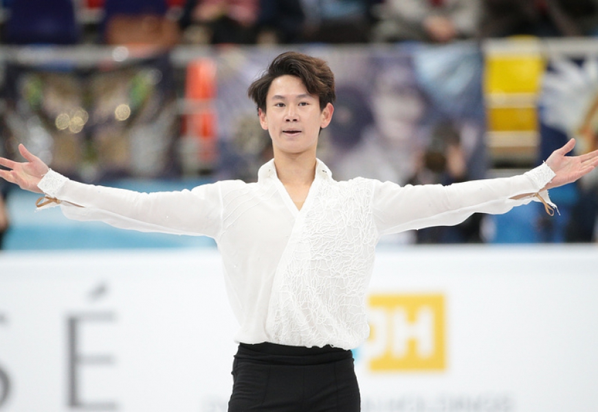 Kazakhstan’s 2014 Olympic medalist in figure skating Denis Ten stabbed to death  