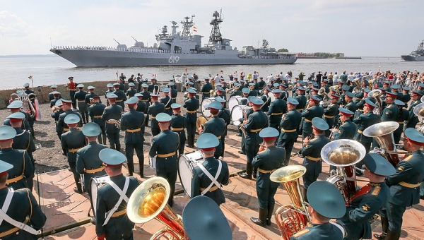 Russia to celebrate Navy Day with parades and salutes  